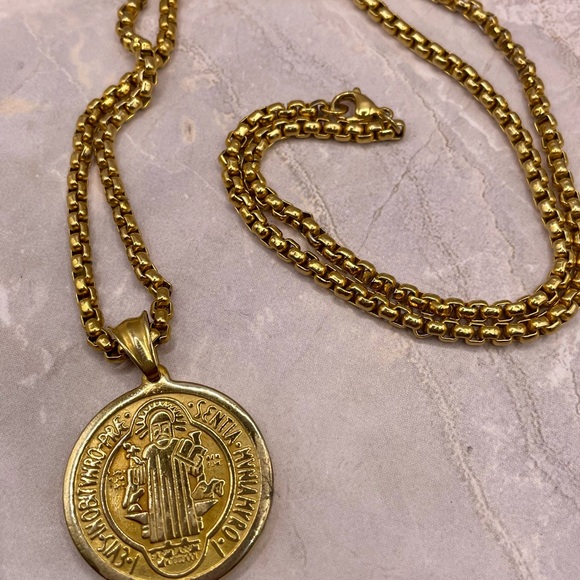 Gold Tone Saint Benedict Pendant Necklace. For Spiritual Protection. 24 inches - Picture 4 of 5